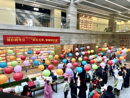 霍山县图书馆2.10.jpg